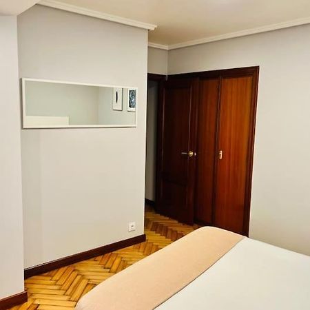 Apartamento En El Centro De Vigo 2 Habitaciones Exteriör bild